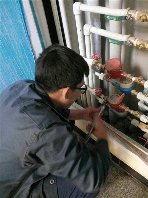 黨員進社區(qū)5 黨員進社區(qū)5